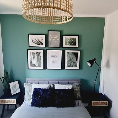 Beautiful 2Bed House With Garden, Walking Distance To Town - Free Parking Apartment Glasgow Exterior photo